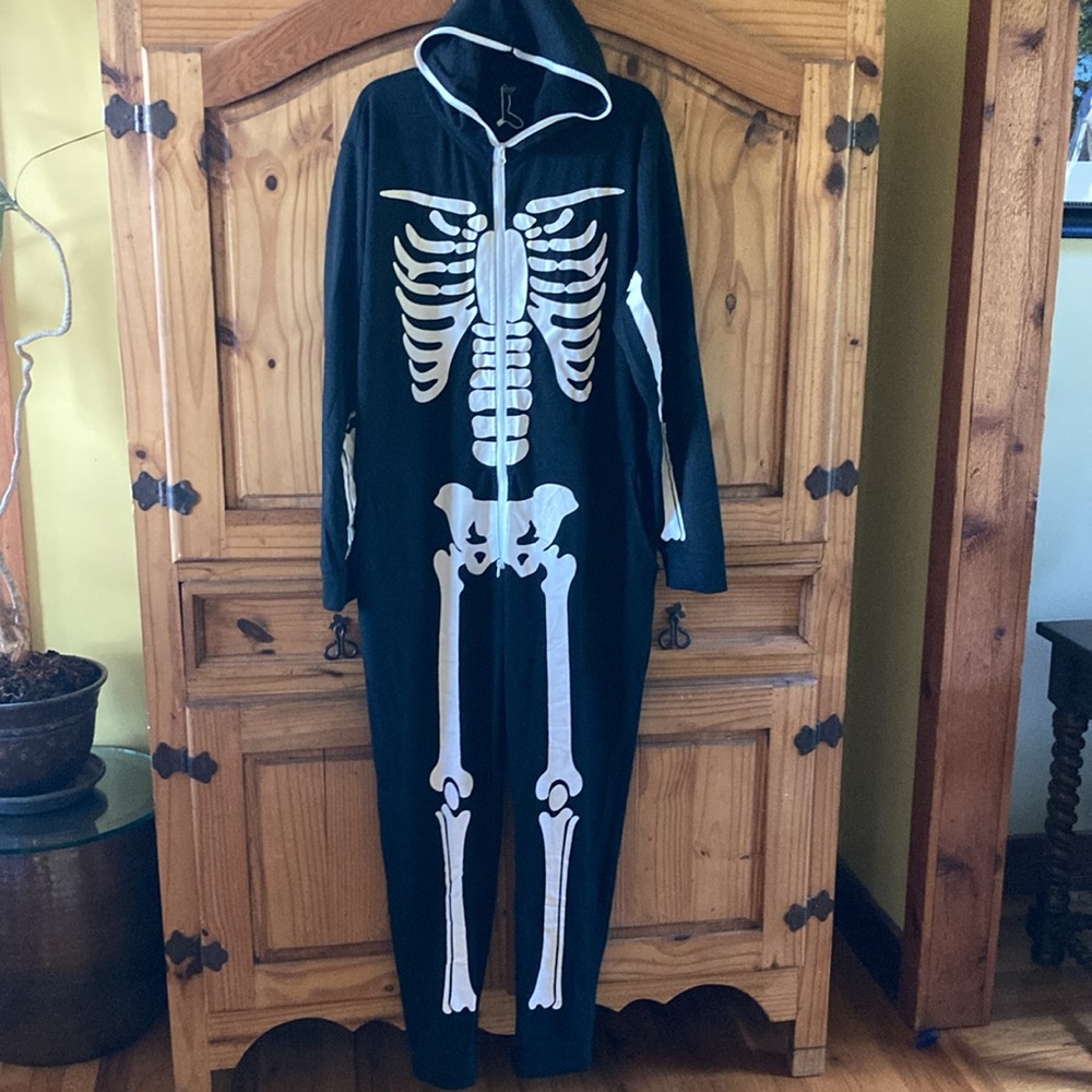 Adult Coofandy black white skeleton hooded one piece bodysuit costume - size L